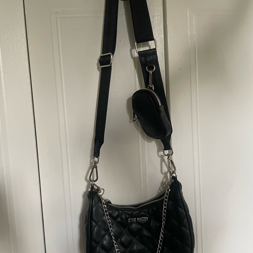 Steve Madden purse. Used, in great condition.